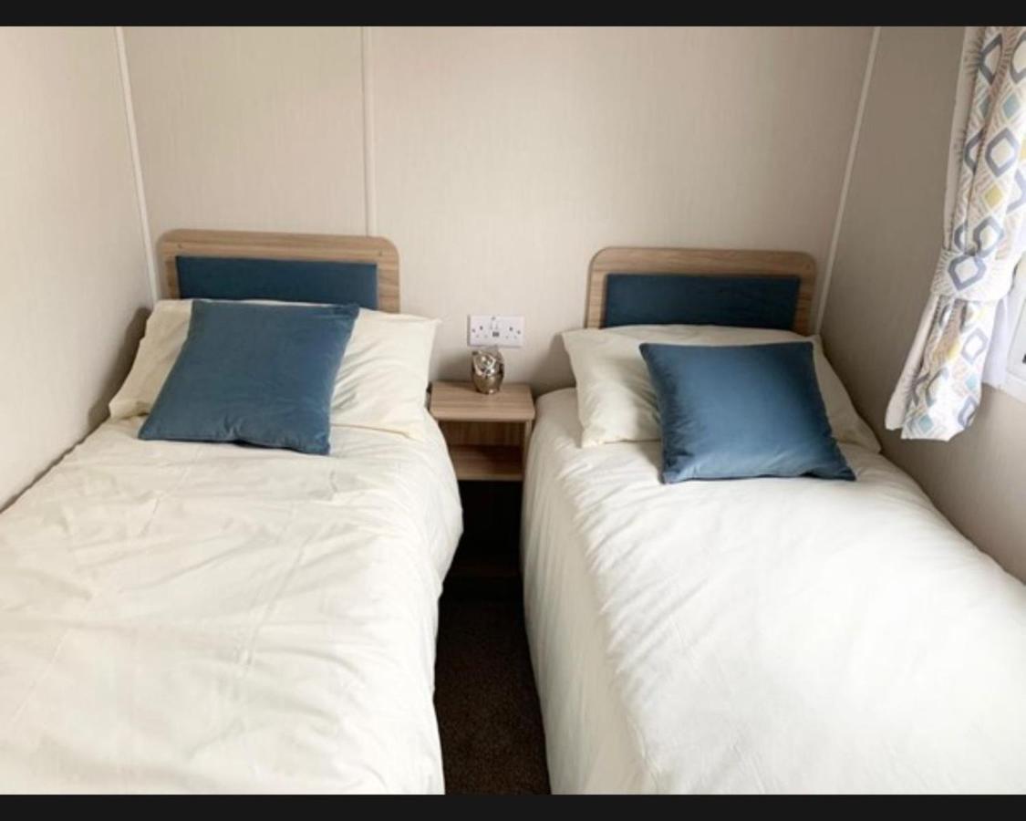 Exotic 3-Bed Caravan At Newquay Holiday Park Villa Exterior foto