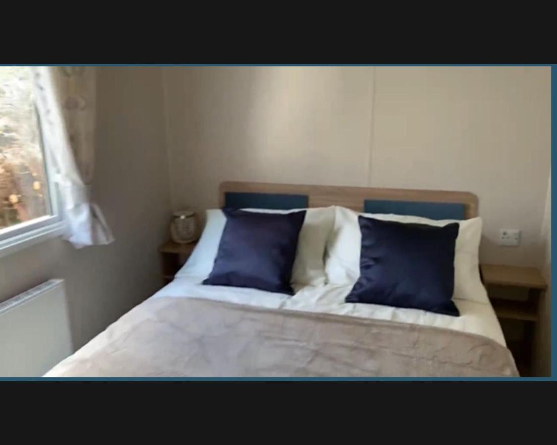Exotic 3-Bed Caravan At Newquay Holiday Park Villa Exterior foto